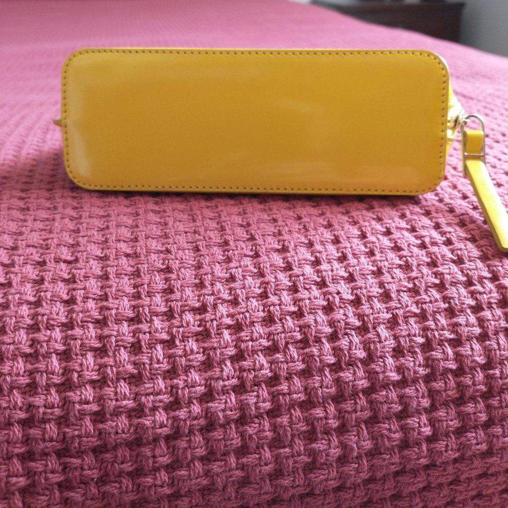 Paul Smith NWOT No 9 Women's Yellow Leather Cosmetic Bag Clutch with box - Picture 12 of 16